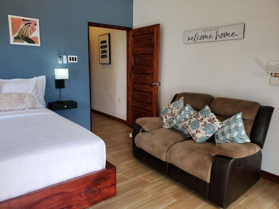 'The Solace' New Luxury Modern 1Bed 1Bath Apt. Portmore Kültér fotó
